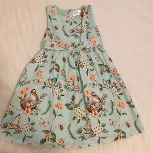 Girls dress